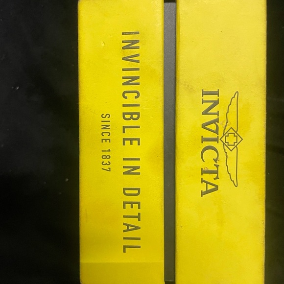 Invicta Yellow Watch Box - Picture 2 of 2